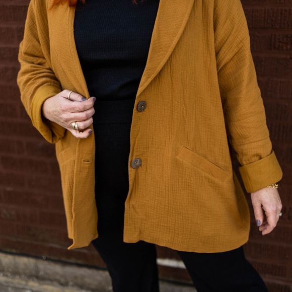 Vada Winter - Maverick Adams Gauze Cotton Brown Button Front Blazer - 2x - 3x - Picture 3 of 9